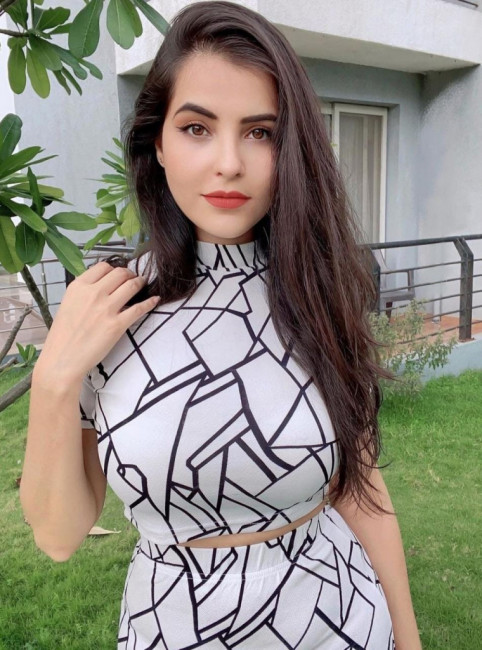 Call girls escort services bkc