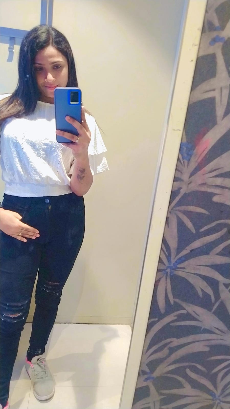 Call girls escort services ghansoli