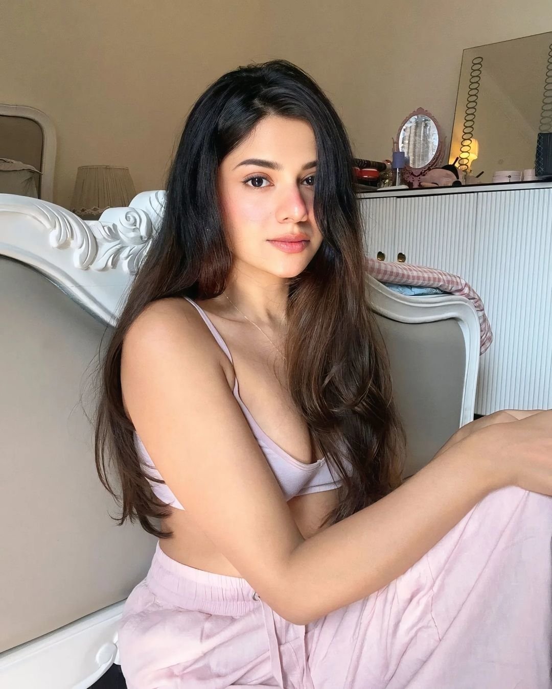Call girls escort services kurla