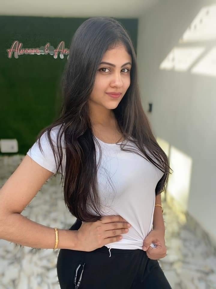 Call girls escort services vikhroli
